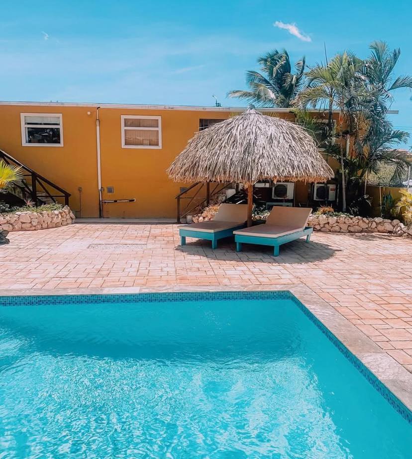 Casa Di Caribe - Beach House Willemstad Exterior foto